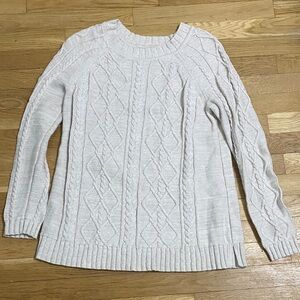 Women's Gap maternity Cream Cable Knit Sweater